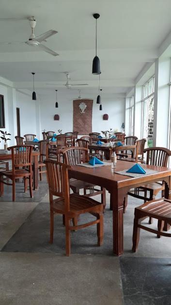 Akurala Beach Boutique Resort Bagian luar foto