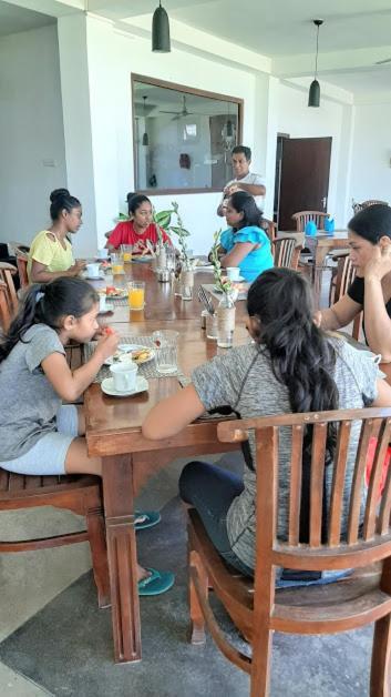 Akurala Beach Boutique Resort Bagian luar foto