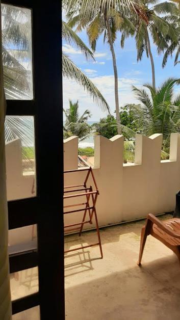 Akurala Beach Boutique Resort Bagian luar foto